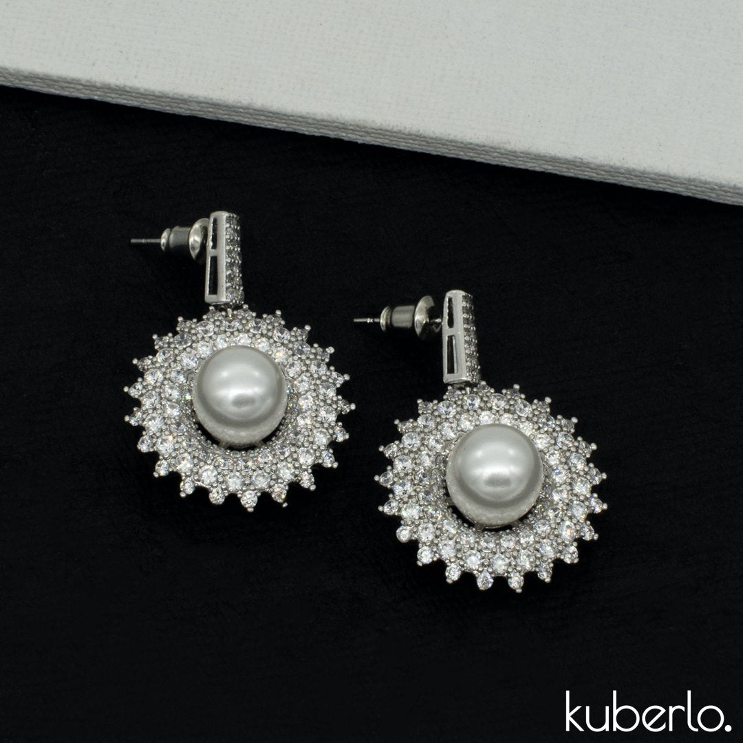 Central Pearl Dangler Earrings - Kuberlo - Best Gift for - Imitation Jewellery - Designer Jewellery - one gram gold - fashion jewellery