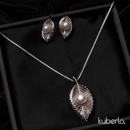 Leafy Mystic Pendant Set - Kuberlo - Best Gift for - Imitation Jewellery - Designer Jewellery - one gram gold - fashion jewellery