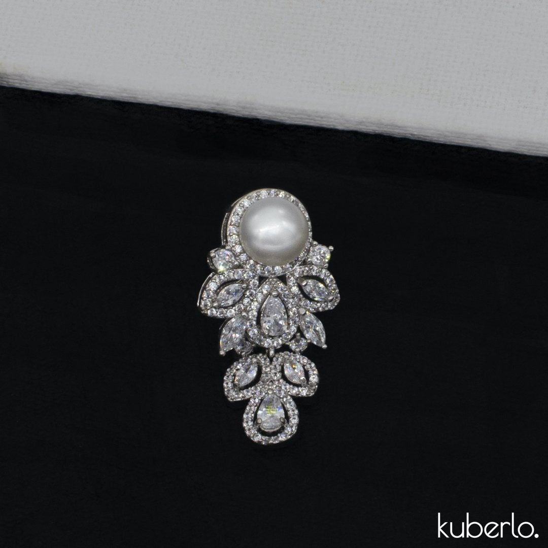 Disha Studs - Kuberlo - Best Gift for - Imitation Jewellery - Designer Jewellery - one gram gold - fashion jewellery