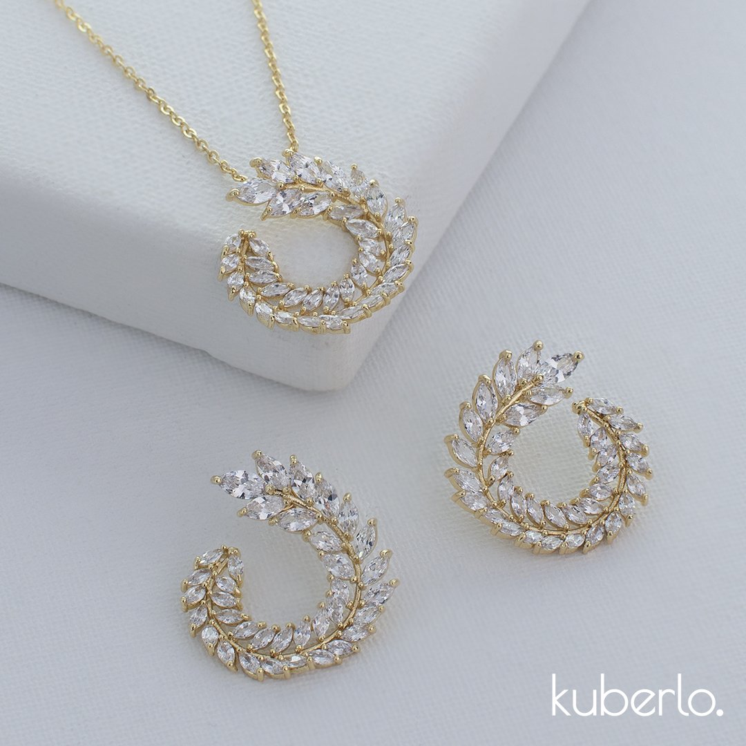 Gold Aelia Necklace Set - Kuberlo - Best Gift for - Imitation Jewellery - Designer Jewellery - one gram gold - fashion jewellery