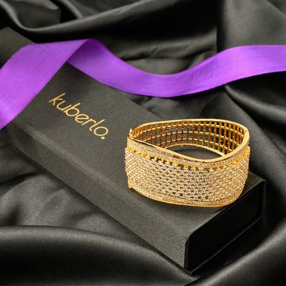 Sakshi Bangle Bracelet Gold