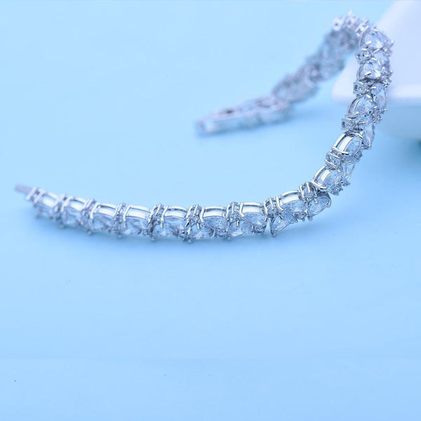 Amaze Crystal Bracelet - Kuberlo - Best Gift for - Imitation Jewellery - Designer Jewellery - one gram gold - fashion jewellery