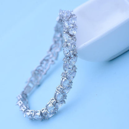 Amaze Crystal Bracelet - Kuberlo - Best Gift for - Imitation Jewellery - Designer Jewellery - one gram gold - fashion jewellery