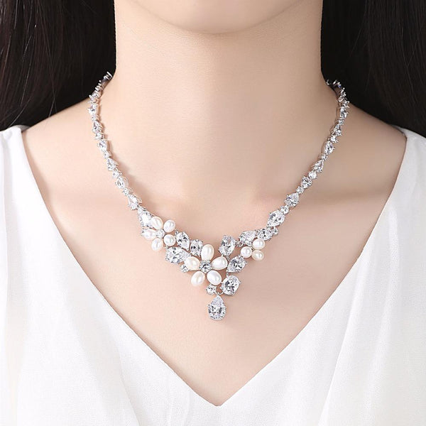 Crystal Bloome Necklace Set - Kuberlo - Best Gift for - Imitation Jewellery - Designer Jewellery - one gram gold - fashion jewellery