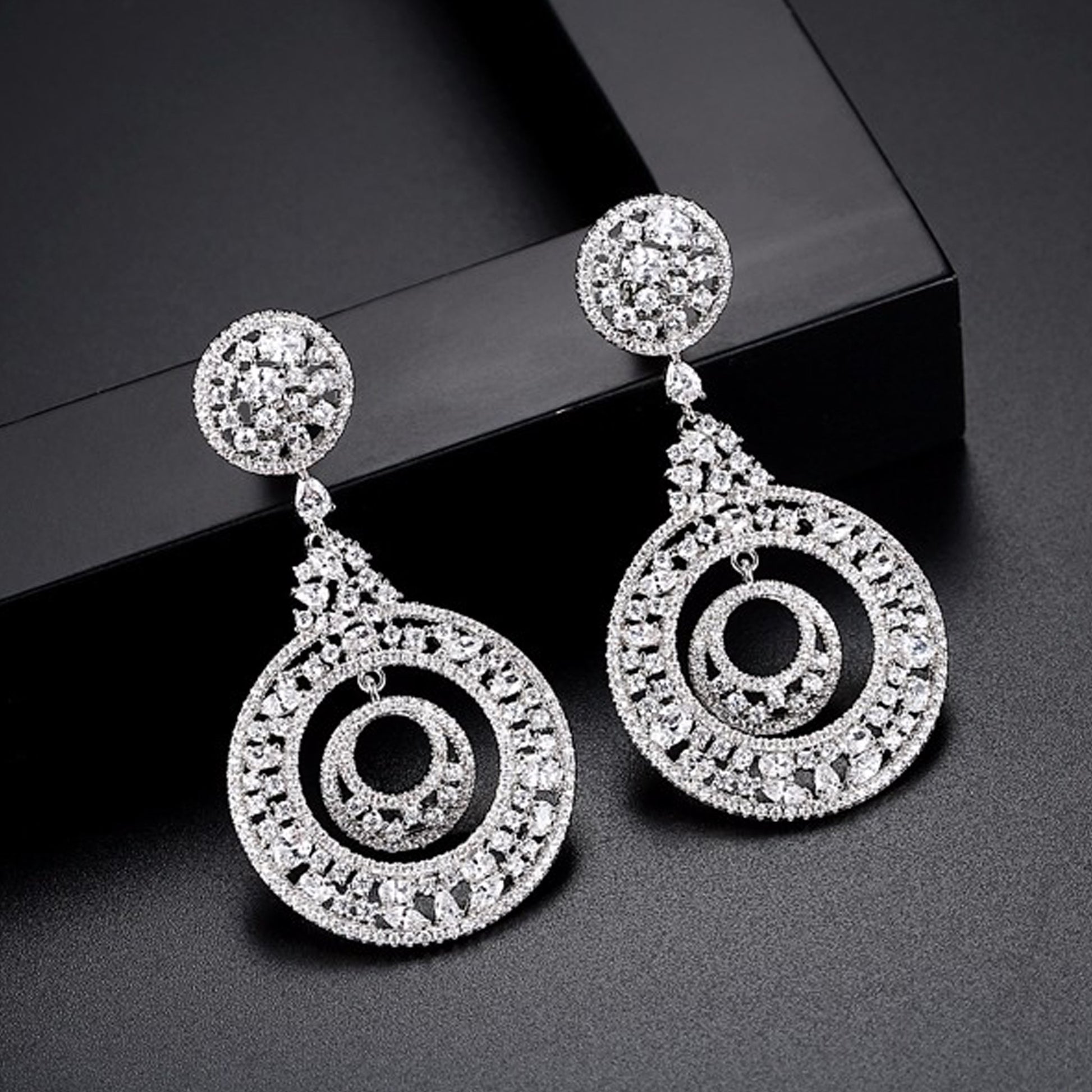 Vionnese Dangler Earrings - Kuberlo - Best Gift for - Imitation Jewellery - Designer Jewellery - one gram gold - fashion jewellery