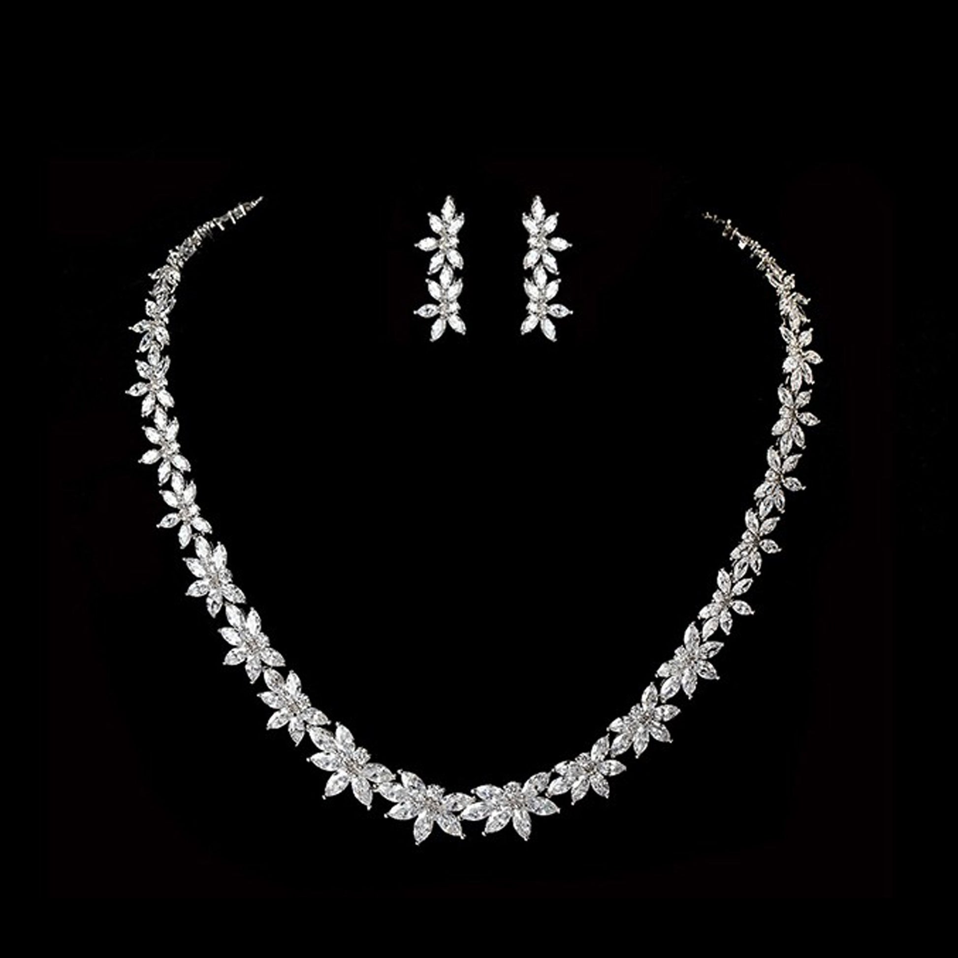 Leara Necklace set - Kuberlo - Best Gift for - Imitation Jewellery - Designer Jewellery - one gram gold - fashion jewellery