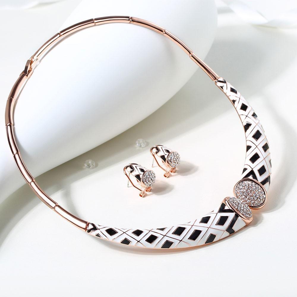 Emma Enamel Choker Necklace - Kuberlo - Best Gift for - Imitation Jewellery - Designer Jewellery - one gram gold - fashion jewellery