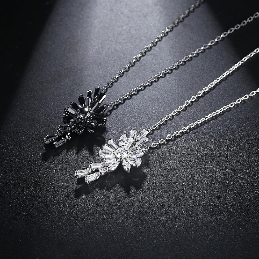 Crystal Pendant - Kuberlo - Best Gift for - Imitation Jewellery - Designer Jewellery - one gram gold - fashion jewellery