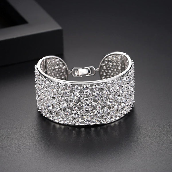 Rhiya Bangle Bracelet - Kuberlo - Best Gift for - Imitation Jewellery - Designer Jewellery - one gram gold - fashion jewellery