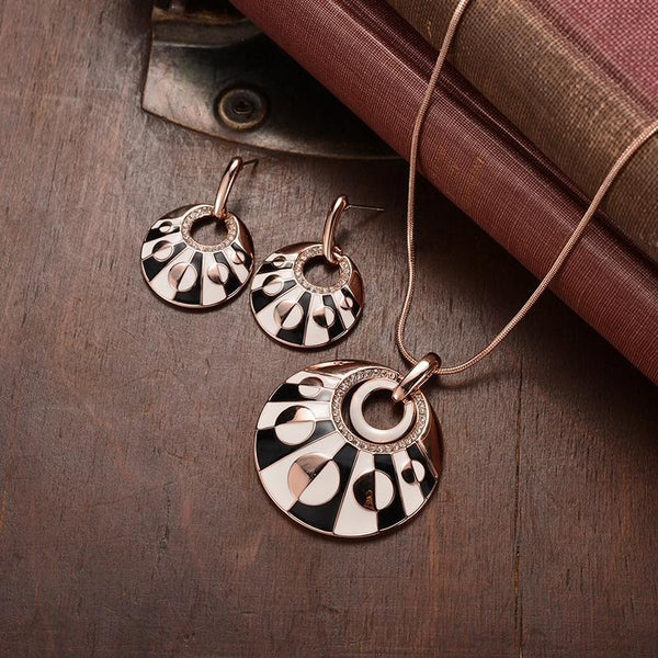 Cheeta Pendant Set - Kuberlo - Best Gift for - Imitation Jewellery - Designer Jewellery - one gram gold - fashion jewellery