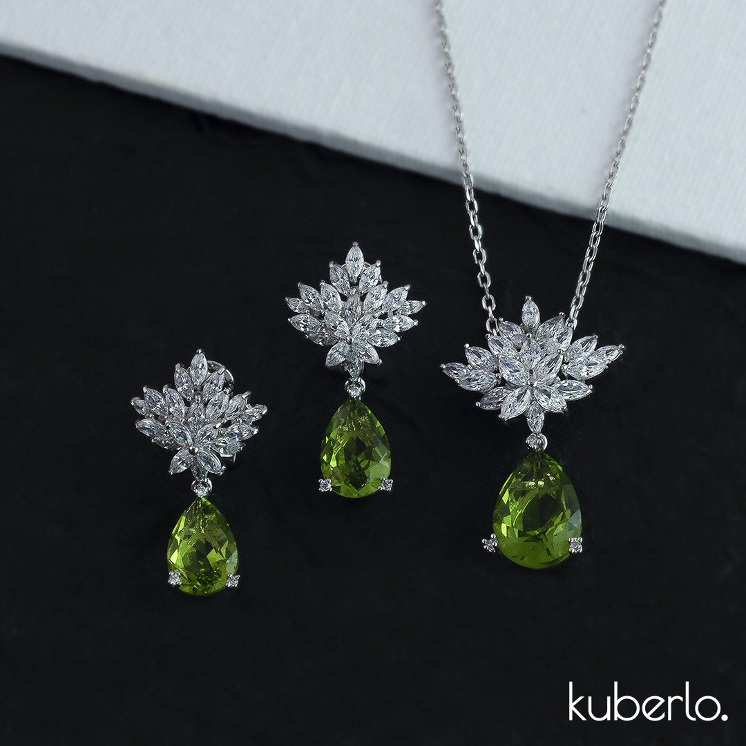 Arata Emerald Necklace Set - Kuberlo - Best Gift for - Imitation Jewellery - Designer Jewellery - one gram gold - fashion jewellery