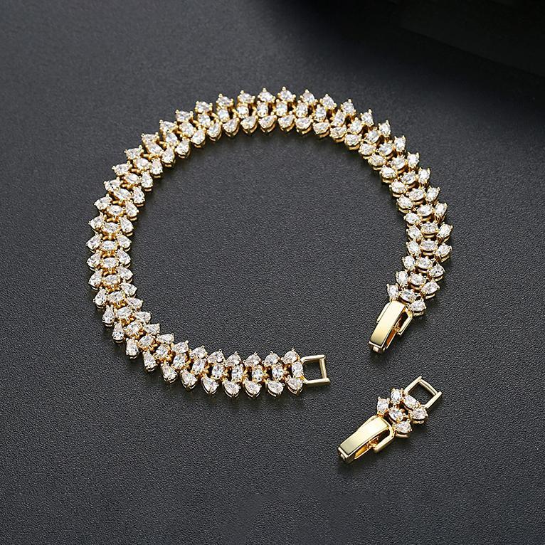 Royal Gold Bracelet - Kuberlo - Best Gift for - Imitation Jewellery - Designer Jewellery - one gram gold - fashion jewellery