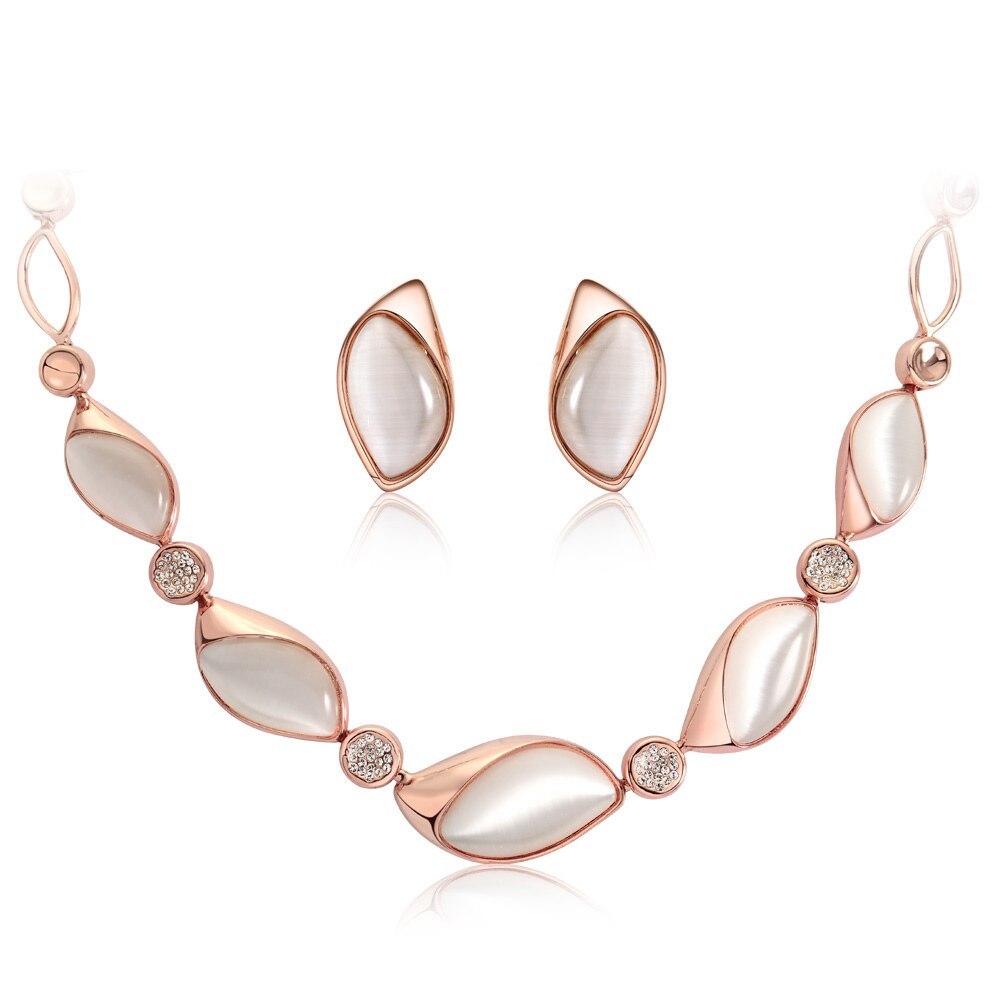 Petal Necklace - Kuberlo - Best Gift for - Imitation Jewellery - Designer Jewellery - one gram gold - fashion jewellery