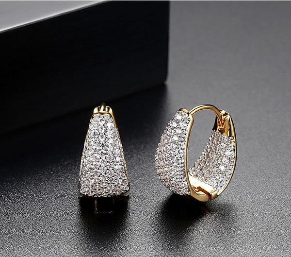 Signature Studs - Kuberlo - Best Gift for - Imitation Jewellery - Designer Jewellery - one gram gold - fashion jewellery