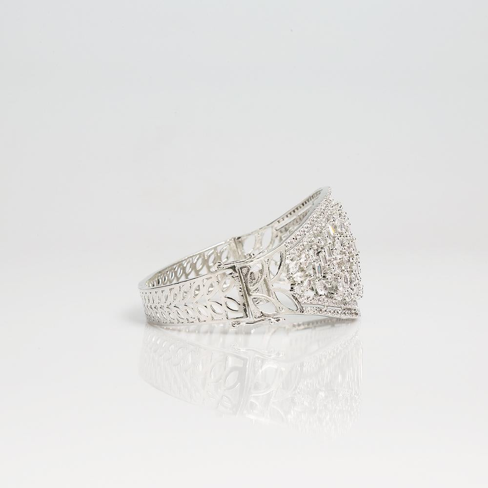 White Rhiya Royal Bangle Bracelet