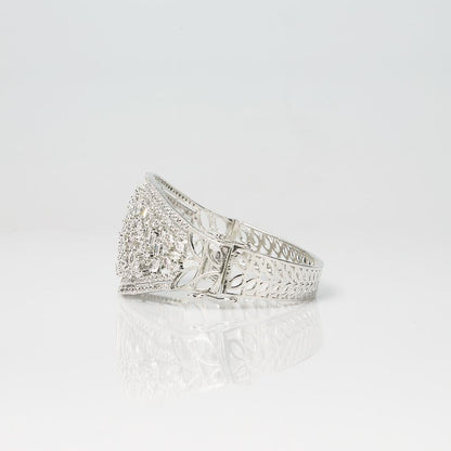 White Rhiya Royal Bangle Bracelet