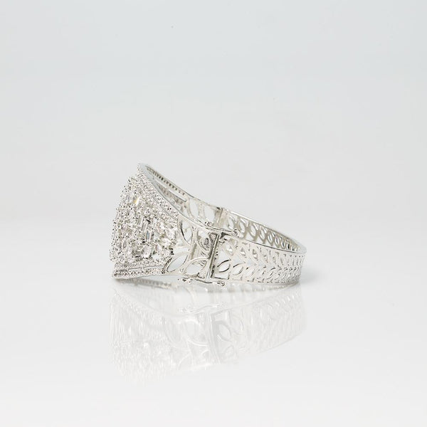 White Rhiya Royal Bangle Bracelet